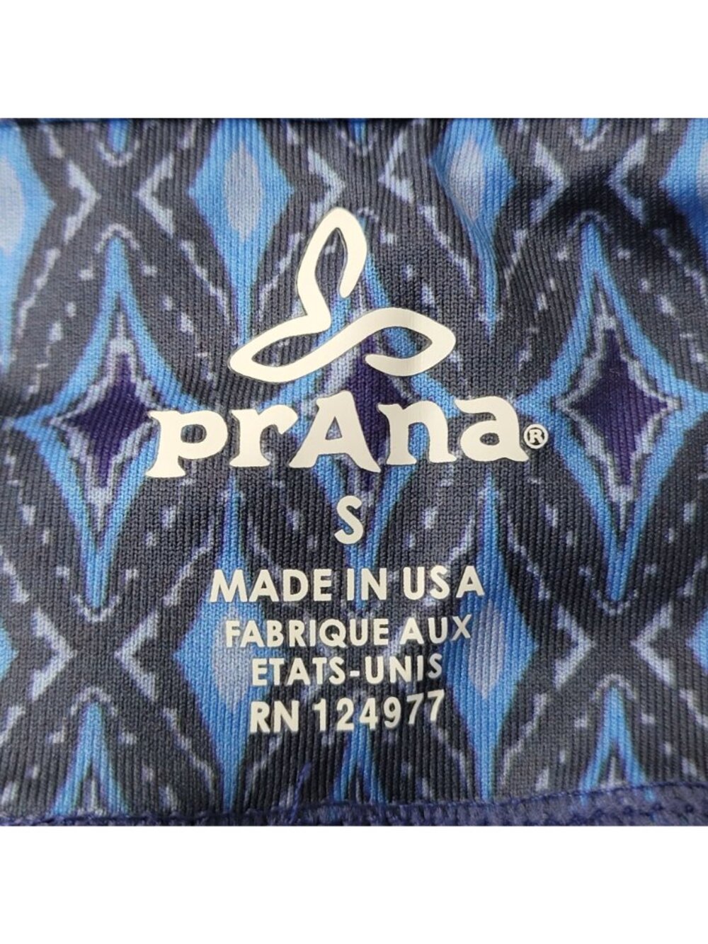prAna Women’s Blue Geometric Pattern Capri Leggings Size S Made in USA - Picture 9 of 10